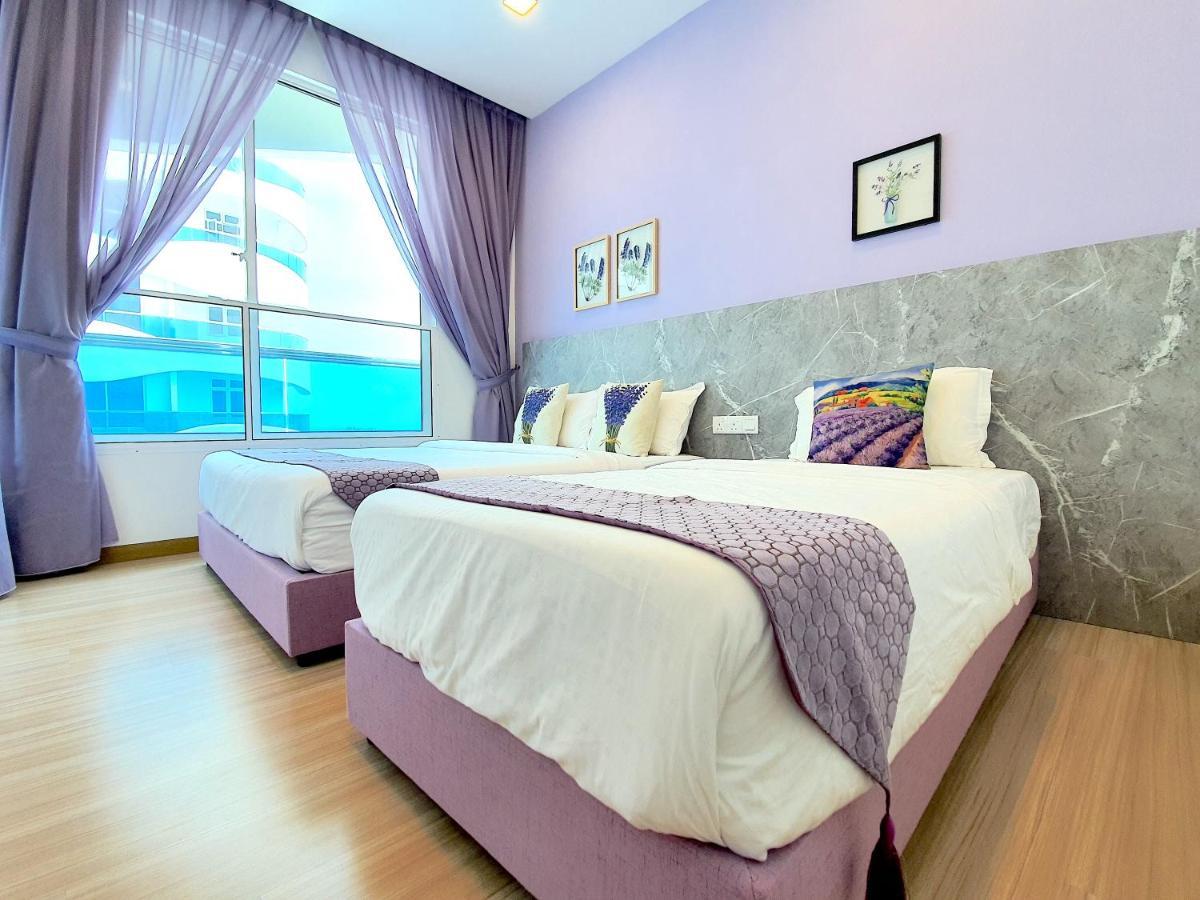 The Wave Suites Melaka Екстериор снимка