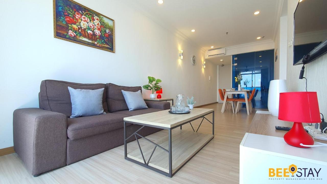 The Wave Suites Melaka Екстериор снимка