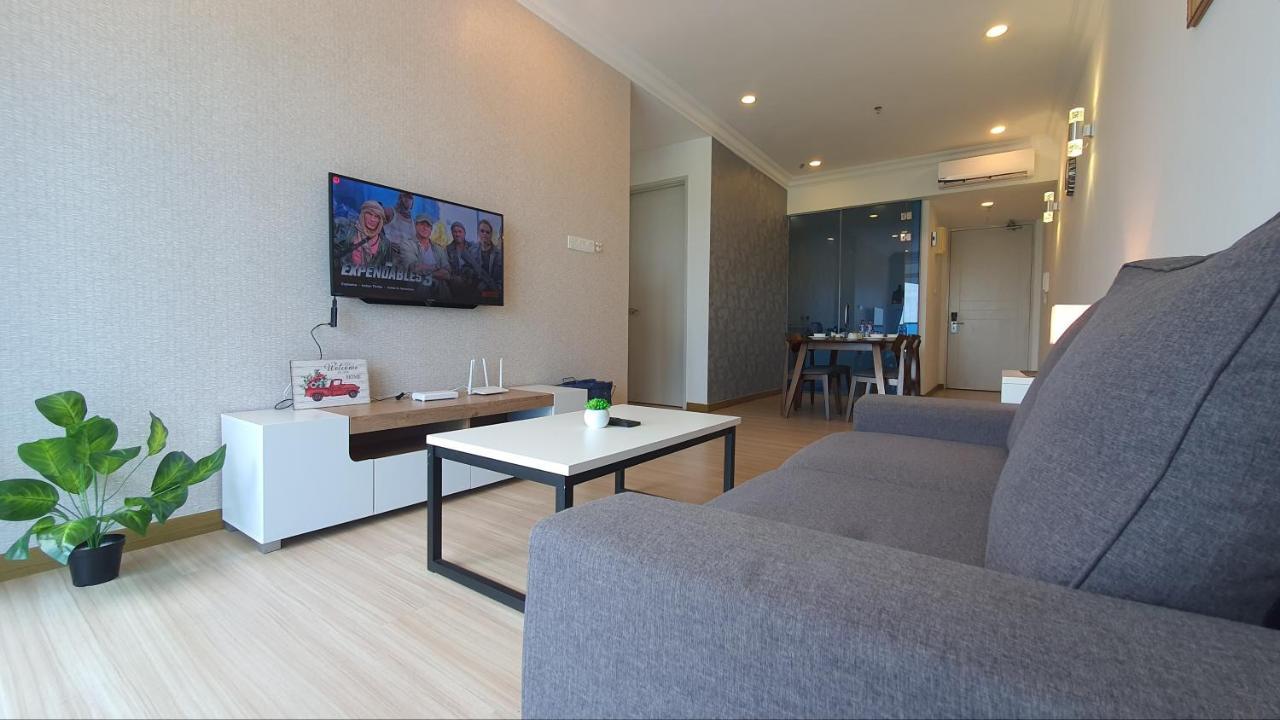 The Wave Suites Melaka Екстериор снимка
